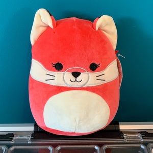 8” Fifi Squishmallow